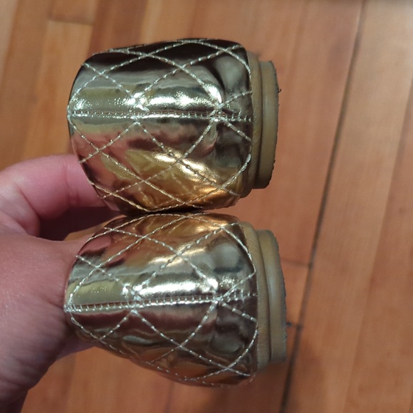 Used Forever Gold Quilted Flats Upgrade-14, size 8 (no box) - Picture 12 of 12